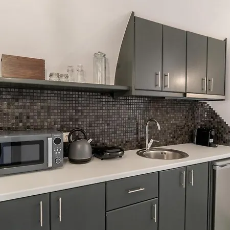 מלון Evanthia View Island