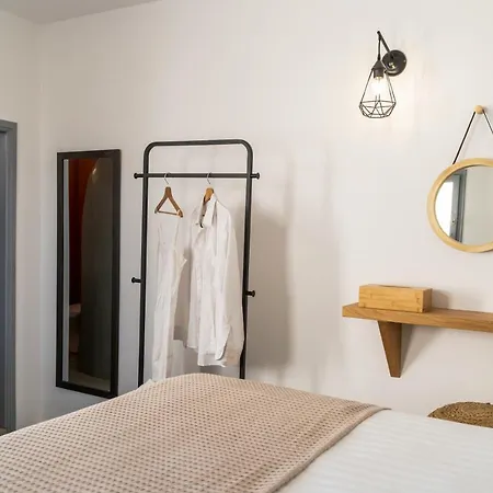 Evanthia View Island מלון תירסיה