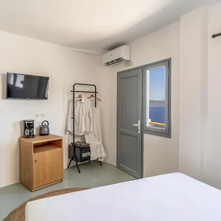 Evanthia View Island * תירסיה