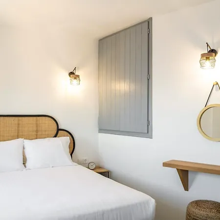 Evanthia View Island * תירסיה