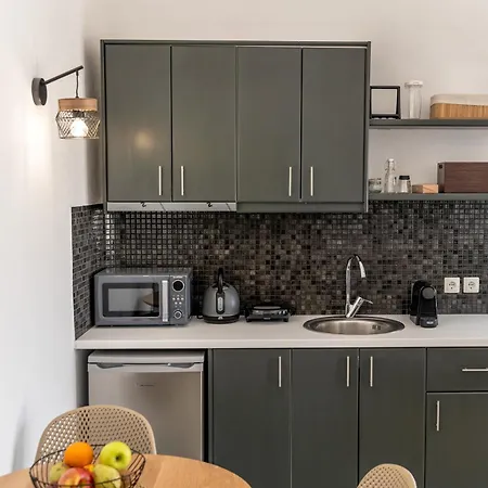 Evanthia View Island מלון תירסיה