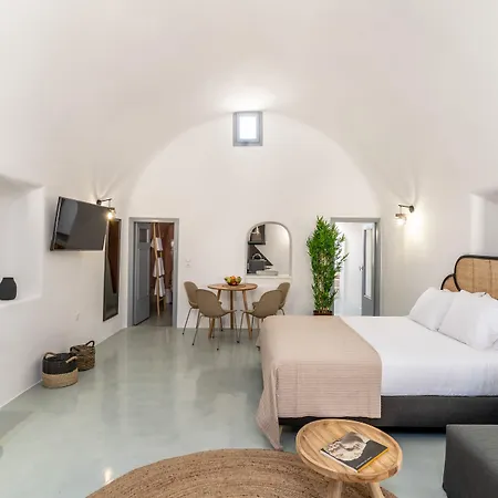 Evanthia View Island תירסיה