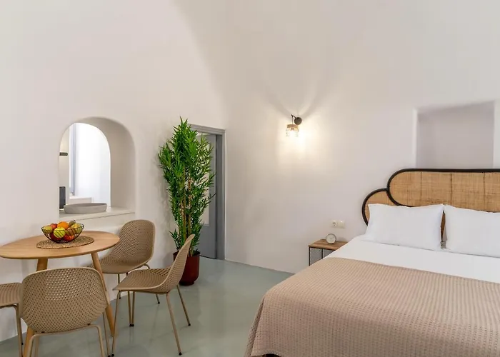 Evanthia View Island Hotel *