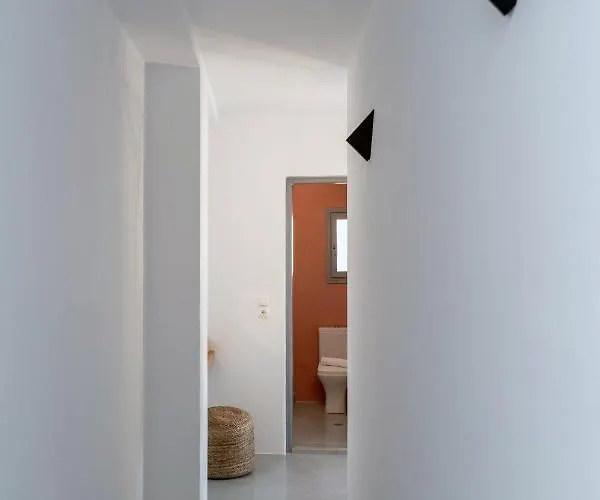 Evanthia View Island Hotel Therasia